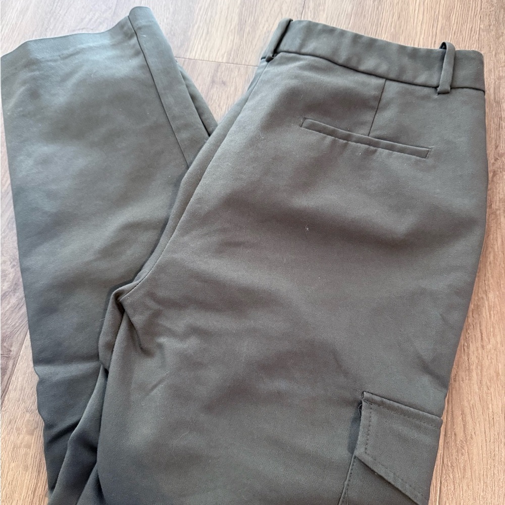 Zara Women's Dark Green Cargo Pants
